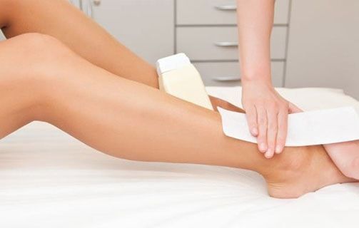 Αποτρίχωση με κερί Αποτρίχωση με κερί